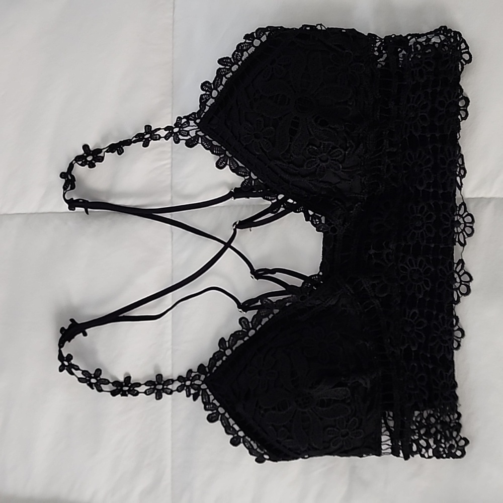 True crop top bustier with adjustable spaghetti straps